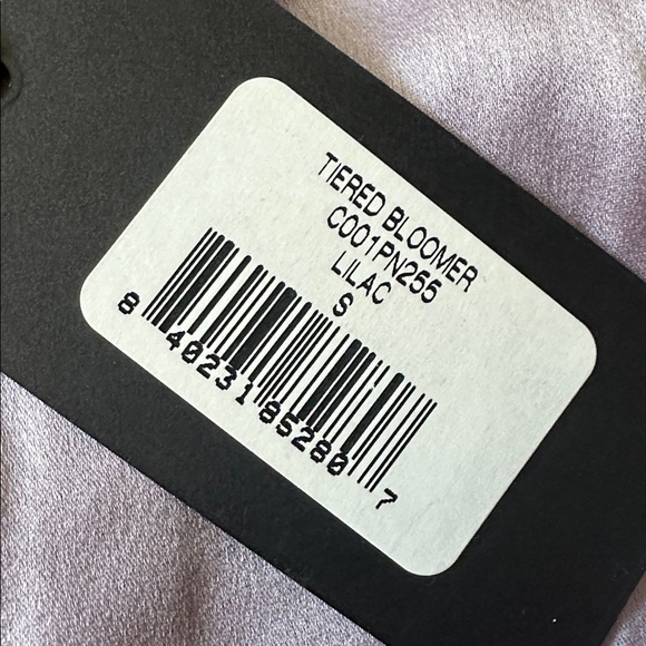 Kiki de Montparnasse Ruffle-trim Silk Shorts. Small. - Picture 2 of 5